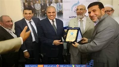 رئيس جامعة الأزهر يختتم جولته في طنطا بلقاء موسع مع طلاب كلية القرآن الكريم