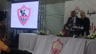 مرتضى منصور: 