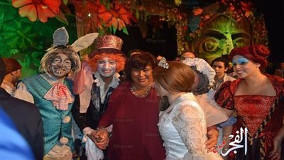 وزيرة الثقافة تشهد 