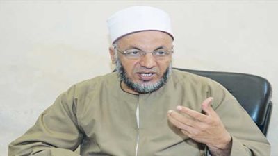 رئيس لجنة الفتوى يوضح حكم تغسيل ودفن الرجل لزوجته