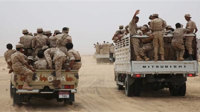 الجيش اليمني يسيطر على جبل استراتيجي جنوب تعز