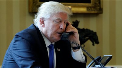 ترامب يهاتف نظيره الكوري الجنوبي قبل اجتماعه مع بيونج يانج