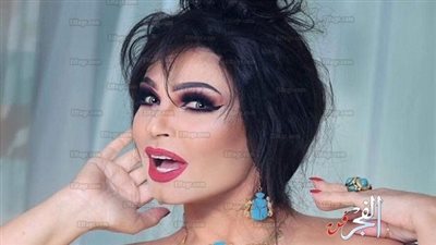 وصلة غزل لفيفي عبده بعد نشرها هذه الصورة