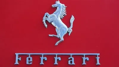 فيراري تعمل على ثلاثة سيارات جديدة!