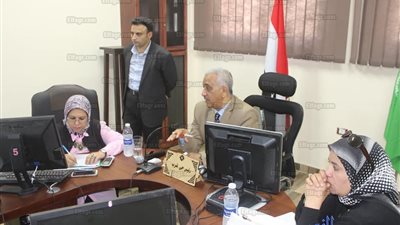 رئيس حي غرب المنصورة يوجه بتجهيز المدارس لاستقبال الطلاب 