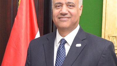 رئيس جامعة الإسكندرية: تطبيق منظومة الكتاب الإلكتروني والتصحيح اعتبارا من الفصل الدراسي القادم