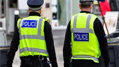 عاجل.. الشرطة البريطانية تتعامل مع حادث كبير في وسط بلدة بارنسلي