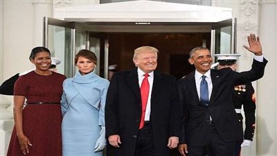 الجارديان تفضح تلاعب ترامب بصور تنصيبه على رأس البيت الأبيض