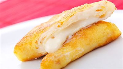 طريقة عمل المعجنات بالجبنة الرومى