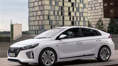 مواصفات وسعر هيونداي 