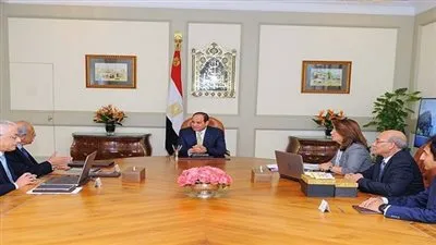 نشرة أخبار السادسة.. 