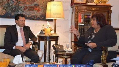 وزير الشباب يبحث التعاون المشترك مع 