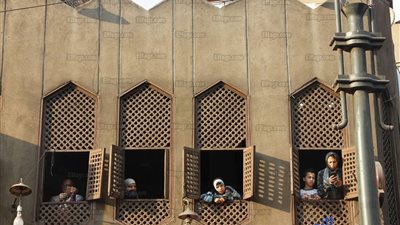 هل ياحبيب في رضاك نصيب.. سُكان المشهد الحسيني يهيمون عشقًا في احتفالات السنة الهجرية (صور)