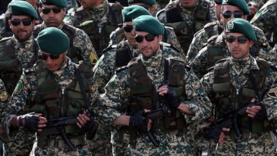 الثوري الإيراني: سنعلن قريبا من وراء الهجوم على القنصلية الإيرانية في البصرة