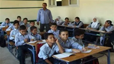 لجنة ثلاثية للإشراف على إنتاج الفطيرة المدرسية بالإسماعيلية