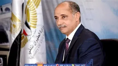 وزير الطيران المدني يتابع استعدادات 