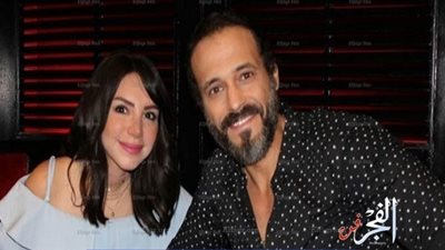 يوسف الشريف يحتفل بعيد ميلاده مع زوجته (صورة)
