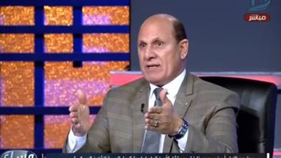 محمود خليفة: 