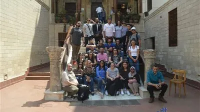 وزارة الهجرة تنظم زيارة لمجمع الأديان لأول وفد أسترالي من أبناء الجيل الثاني والثالث