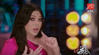 هيفاء وهبي توجه نصيحة للسيدات (فيديو)