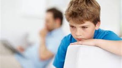 قرع الطبول.. طريقة غريبة لعلاج التوحد لدى الأطفال