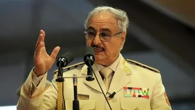 ليبيا.. حفتر يشكّل فرعًا لقيادة الجيش في غرب البلاد