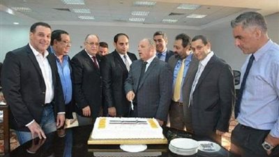 شرط اتحاد الكرة لتعيين حكام أجانب لمباريات الدوري