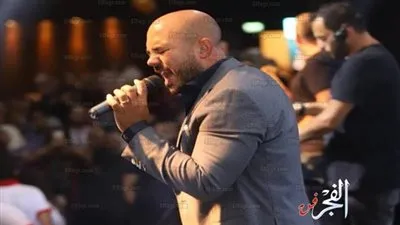 محمود العسيلي يشعل حفل تخرج طلاب 