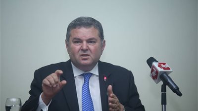 وزير قطاع الأعمال: وضع خطة عاجلة لتسوية مديونيات شركات قطاع الأعمال 