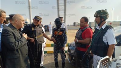 مدير أمن القاهرة يتفقد الطريقين 