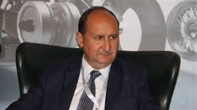  وزير التجارة يصدر قرارًا بزيادة رسم الصادر على الأسمدة الأزوتية بقيمة 500 جنيه للطن