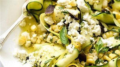 طريقة عمل سلطة الكوسا مع الذرة