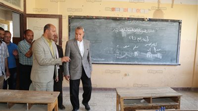 التشديد على جاهزية المدارس في قنا لاستقبال العام الدراسي الجديد (صور)