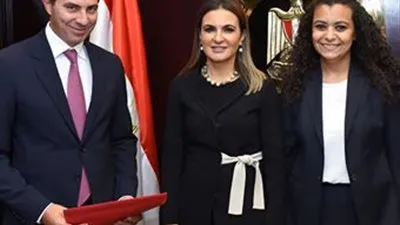  وزيرة الاستثمار: الوزارة تعمل بشكل دائم على تطوير الخدمات بمركز خدمات المستثمرين