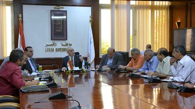 محافظ الأقصر الجديد يشدد على إزالة التعديات على نهر النيل 