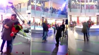شاب يتقدم لخطبة فتاة بطريقة جنونية (فيديو)