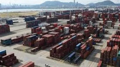 الصين تخطط لخفض التعريفة الجمركية لشركائها التجاريين بحلول أكتوبر