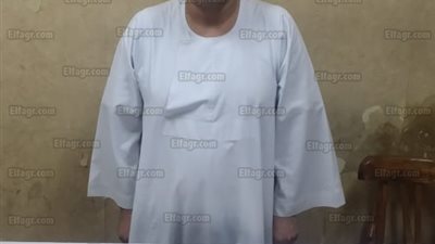 ضبط صاحب محل عصير بحوزته سلاح ناري بدون ترخيص بالسلام