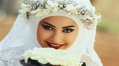 إليكِ أحدث لفات طرح الزفاف لـ