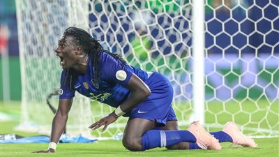 مهاجم الهلال السعودي ينافس مبابي وجريزمان