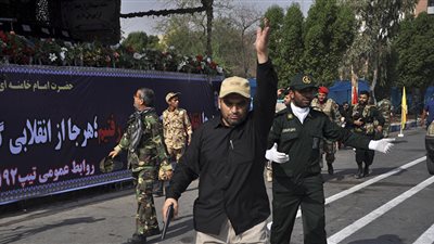 الحرس الثوري الإيراني يتوعد منفذي هجوم الأحواز بـ