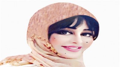 مرشحة بحرينية تتعهد بتوفير 100 عمرة سنويا وصالة أفراح لأهالي الدائرة حال فوزها بالانتخابات النيابية