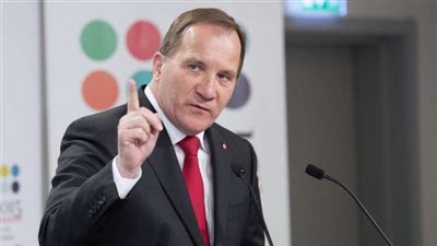 إقالة رئيس وزراء السويد