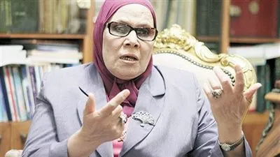 آمنة نصير: تفعيل الدروس العلمية بعد كل الصلاة أعظم روشتة علاجية لحل المشاكل الاجتماعية