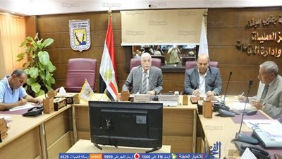 فودة يعقد اجتماعًا موسعًا لمناقشة ومتابعة استعداد مدينة شرم الشيخ لمنتدى شباب العالم