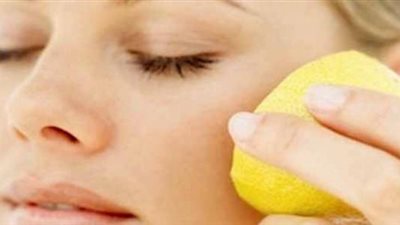 لصاحبات البشرة الجافة.. وصفات طبيعية بزيت الليمون