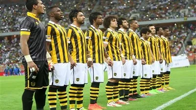 الغامدي يقود هجوم اتحاد جدة أمام الوحدة