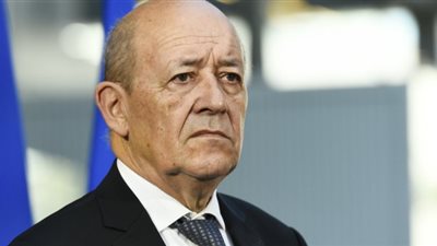 لودريان يدعو لمواصلة الضغوط على كوريا الشمالية 