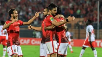 عاجل.. الكاف يعاقب الأهلي بغرامة مالية وحرمانه من جماهيره
