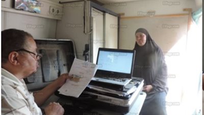 الداخلية تواصل تنظيم قوافل خدمية متحركة تجوب القرى والأحياء